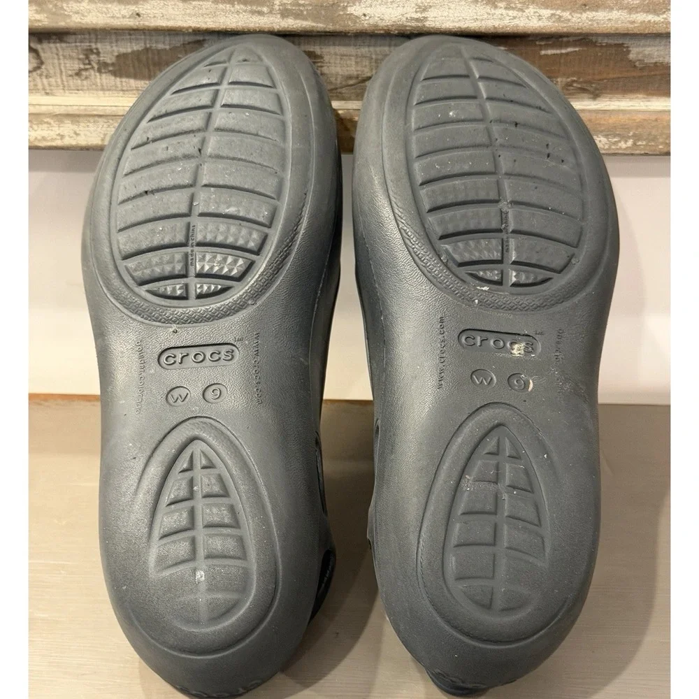 Crocs Taylor Slingback Women's Size 9 Black Comfort Flat Slip On Shoes